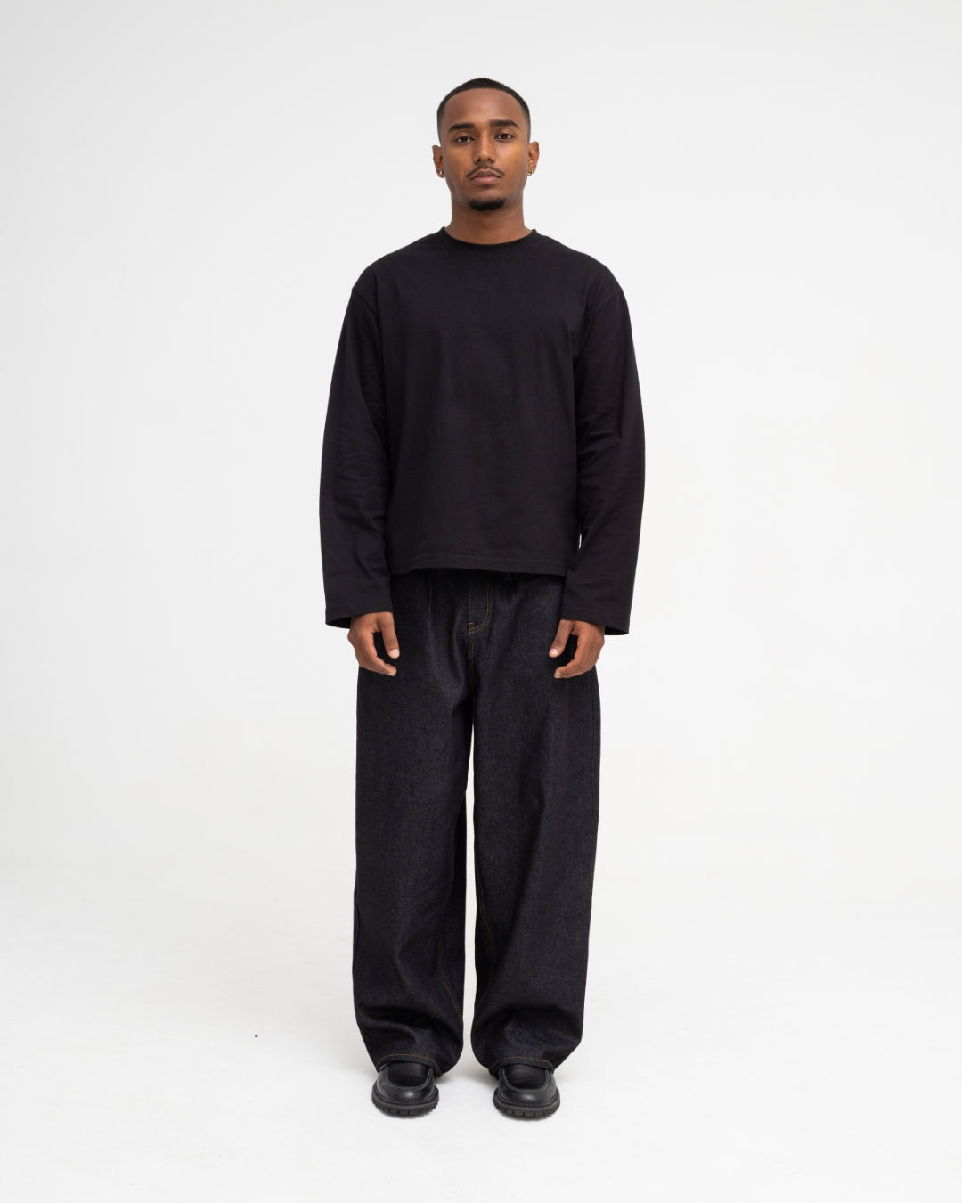 Long Sleeve Tee (Black)