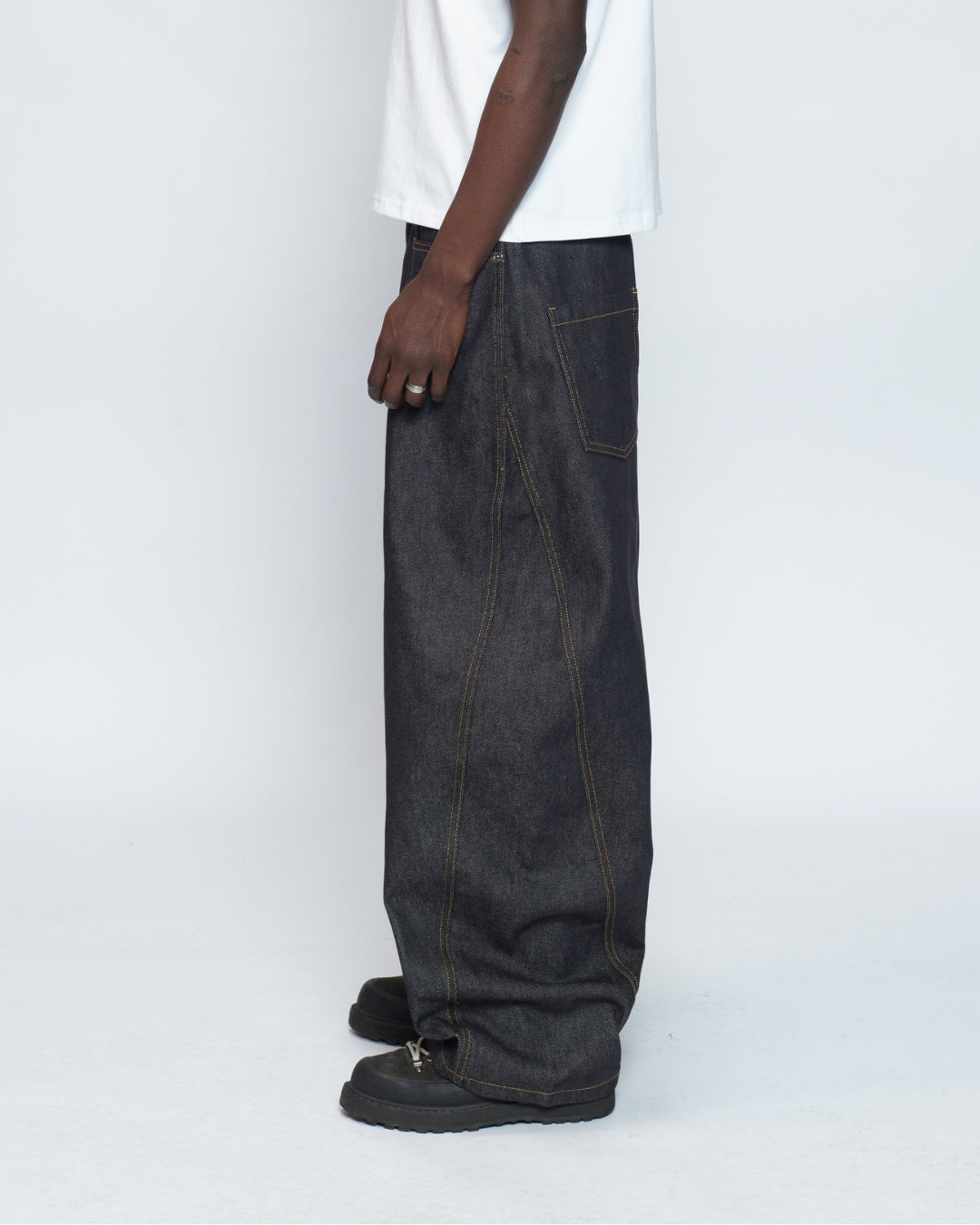 Balloon Denim (Raw Indigo)
