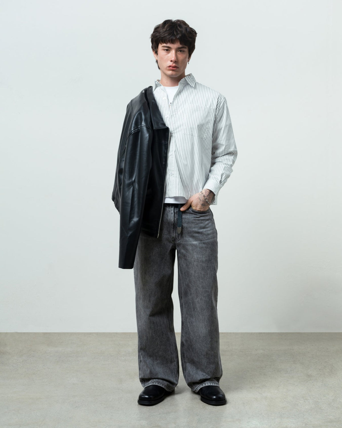 Striped Long Sleeve Shirt (Black/White)